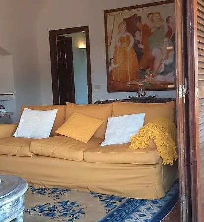 Lupo Cattivo Con Sei Camere- Centro بورتو كيرفو