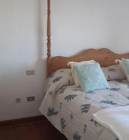 Lupo Cattivo Con Sei Camere- Centro فيلة *